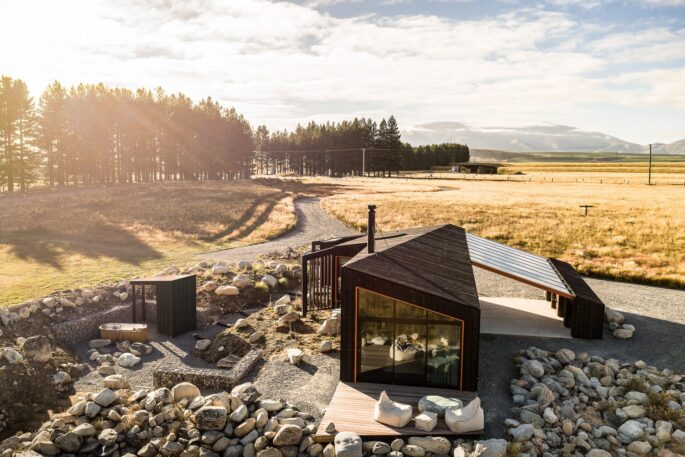 Bespoke Builds_Skylark Cabin 6